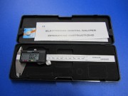CALIBRO DIGITALE 150 MM