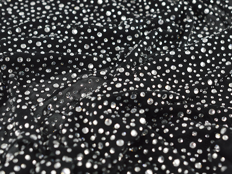 MAGLINA ELASTICA NERA DI TULLE CON STRASS CRYSTAL