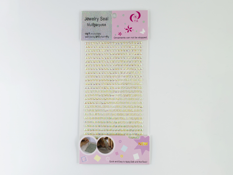 STRASS ADESIVI SU FILE SS16 WHITE AB